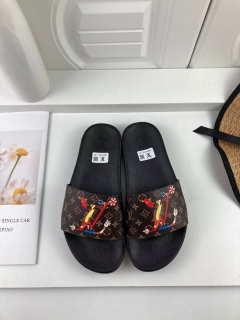 2023.5.25 super perfect LV women and men slippers size 36--45 040