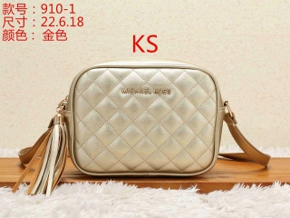 Michael Kors Handbag (8)