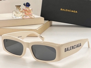 2023.5.31 Original Quality Balenciaga Sunglasses 025