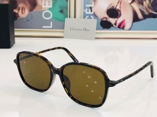 2023.6.7 Original Quality Dior Sunglasses 016