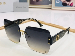 2023.6.7 Original Quality Dior Sunglasses 067
