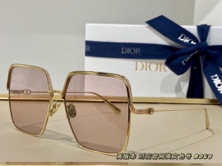 2023.6.7 Original Quality Dior Sunglasses 019