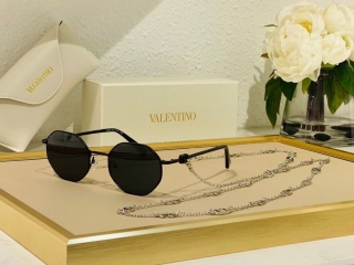 2023.6.8 Original Quality Valentino Sunglasses 085