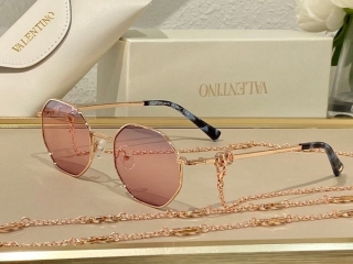 2023.6.8 Original Quality Valentino Sunglasses 083