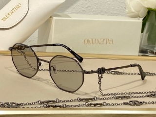 2023.6.8 Original Quality Valentino Sunglasses 082