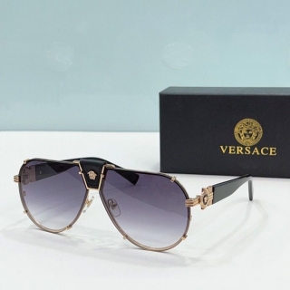 2023.6.8 Original Quality Versace Sunglasses 001