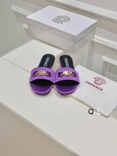 2023.6.18 Super Perfect Versace women Slippers size 35-40 009