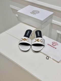 2023.6.18 Super Perfect Versace women Slippers size 35-40 008