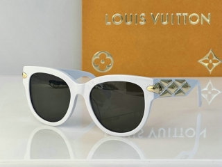 LV Sunglasses AAA 54mm-21mm-145mm (4)