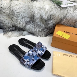 2023.10.26  Super Perfect LV Women Slippers size35-40 067