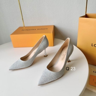 2023.10.26  super perfect LV women shoes size sz35-40 069
