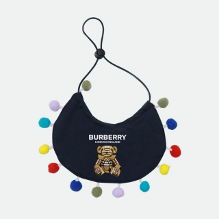 2023.10.27  Burberry Pet Drool Wipes 002
