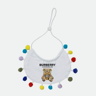 2023.10.27  Burberry Pet Drool Wipes 003