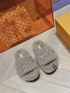 2023.11.28  Super Perfect LV Women Slippers size35-40 079