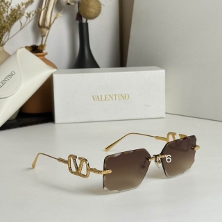 2023.12.4  Original Quality Valentino Sunglasses 337