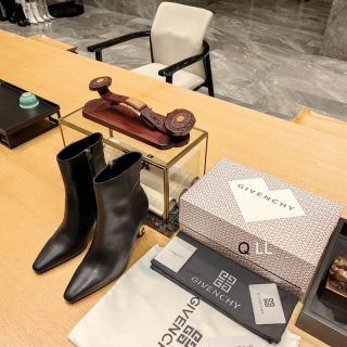 2023.12.11  super perfect Givenchy women shoes sz35-40 052