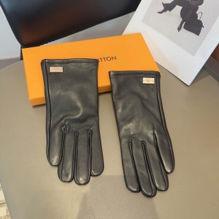 2023.12.25 LV Gloves 007