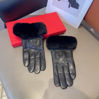 2023.12.25 Valentino Gloves 003