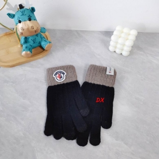 2023.12.25 Moncler Gloves 002