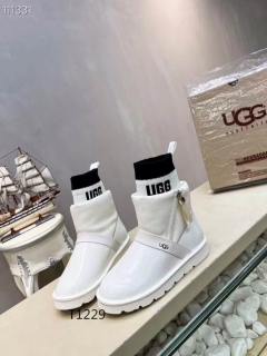 2024.01.04  Super Perfect UGG Women Shoes size35-41 241