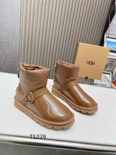 2024.01.04  Super Perfect UGG Women Shoes size35-41 243