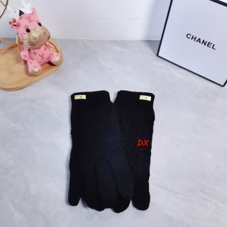 2024.01.12 Chanel Gloves 050