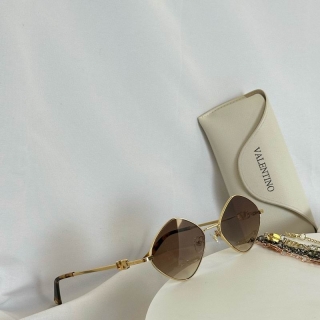 2024.01.21 Original Quality Valentino Sunglasses 407