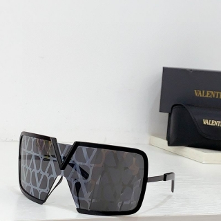 2024.01.31 Original Quality Valentino Sunglasses 424