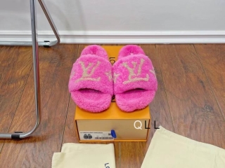 2024.03.08 Super Perfect LV Women Slippers size35-41 392