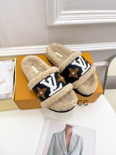 2024.03.08 Super Perfect LV Women Slippers size35-41 395