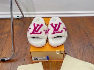 2024.03.08 Super Perfect LV Women Slippers size35-41 383