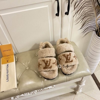 2024.03.08 Super Perfect LV Women Slippers size35-41 376