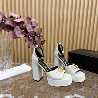 2024.03.09  Super Perfect Versace Women Sandals Size35-42 042
