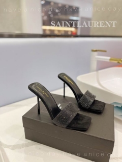 2024.03.11 Super Perfect YSL Women Slippers size35-42 055
