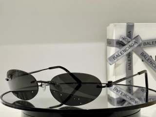 2024.03.11 Original Quality Balenciaga Sunglasses 684