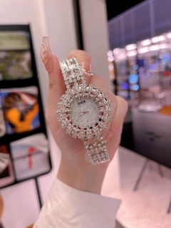 2024.03.29 Dior Watch 35X35cm 015
