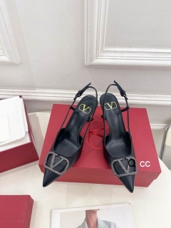 2024.04.07 Super Perfect Valentino Women Sandals Size35-40 219