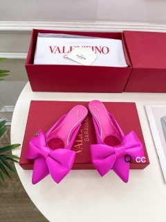 2024.04.07 Super Perfect Valentino Women Slippers Size35-40 035