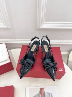 2024.04.07 Super Perfect Valentino Women Sandals Size35-40 220