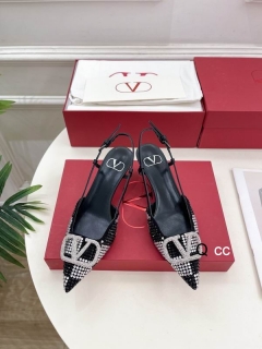 2024.04.07 Super Perfect Valentino Women Sandals Size35-40 217