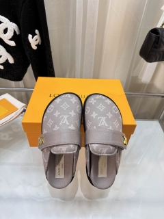 2024.04.24  Super Perfect LV Women Slippers size35-41 519