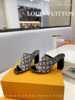 2024.04.24  Super Perfect LV Women Slippers size35-42/8cm 473
