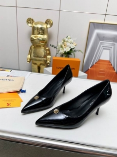 2024.04.24  Super Perfect LV Women Shoes sz35-41/7cm 737