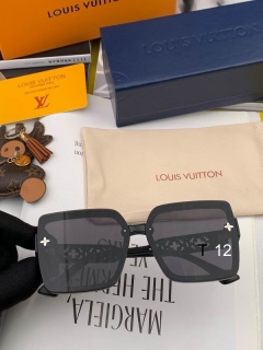 2024.04.24 Original Quality LV Sunglasses 2749