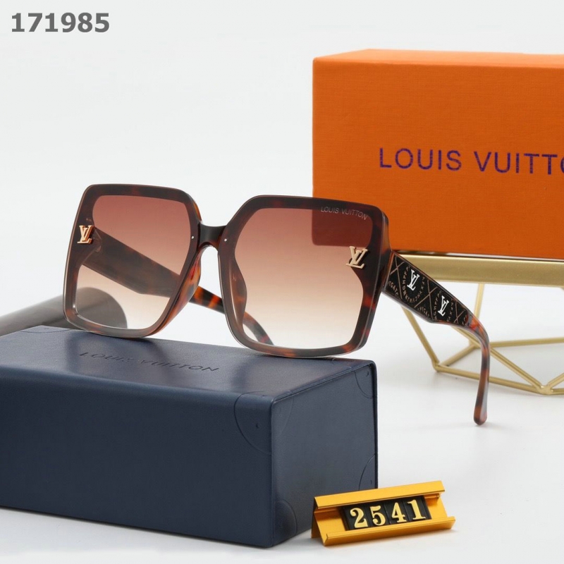LV Sunglasses AA quality (84)
