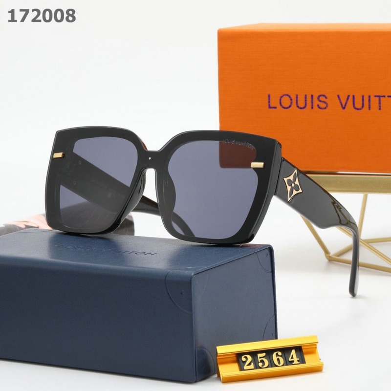 LV Sunglasses AA quality (107)