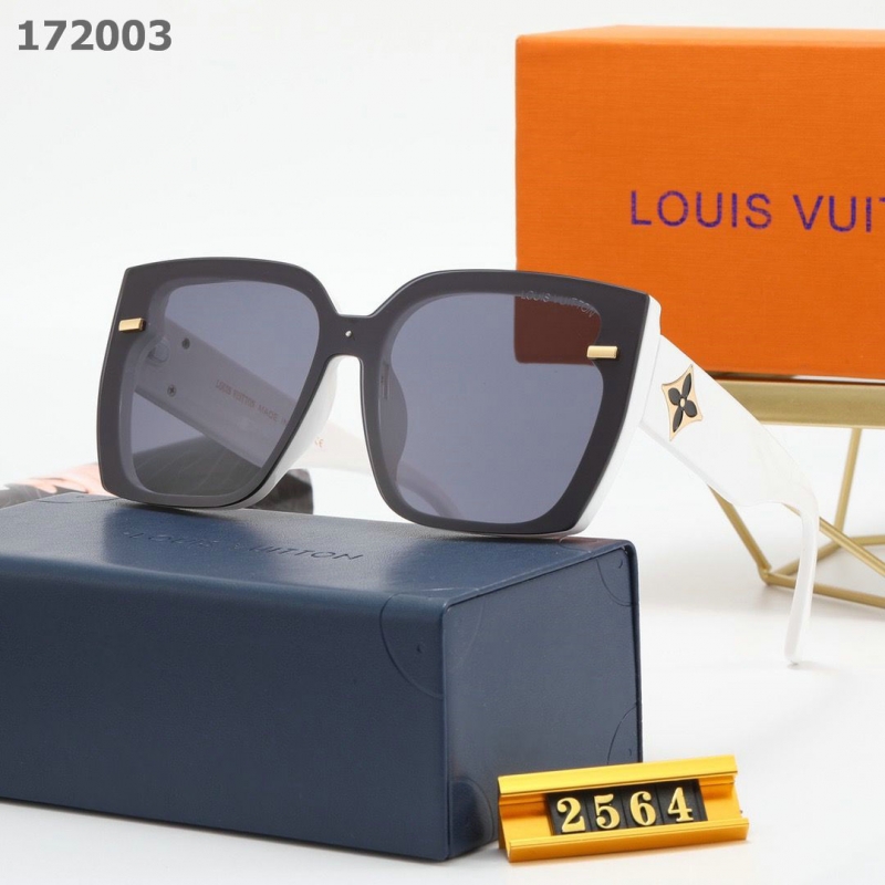 LV Sunglasses AA quality (102)