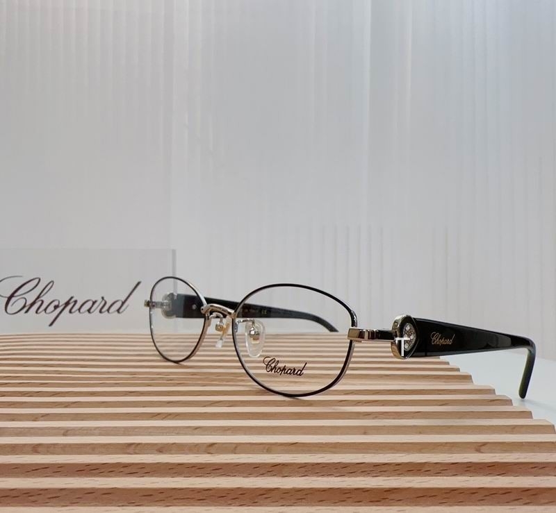 2023.6.30 Original Quality Chopard Plain Glasses 012