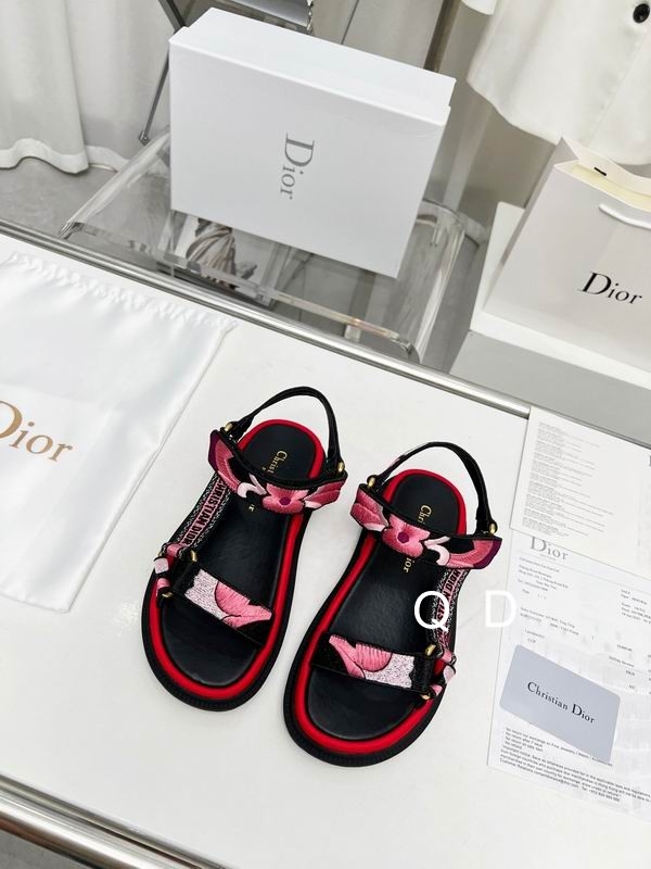 2023.7.10 super perfect Dior women sandals  size35-40 002