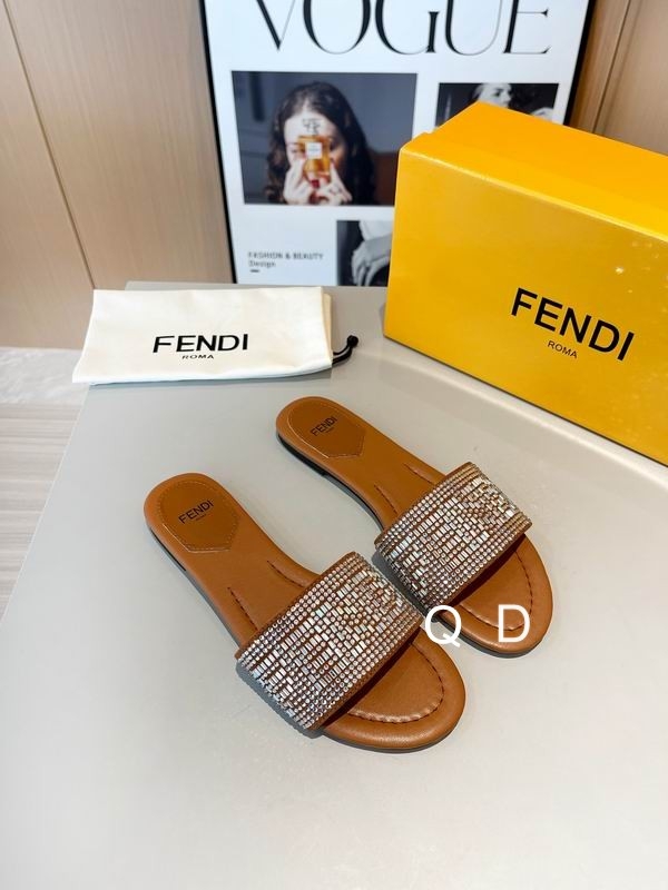 2023.7.10 super perfect Fendi women slippers  size35-40 004